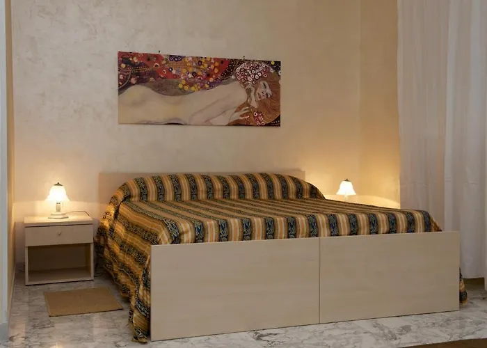 Πανσιόν Affittacamere Holiday And