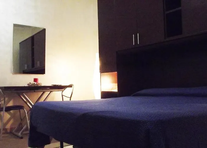 Affittacamere Holiday And Πανσιόν