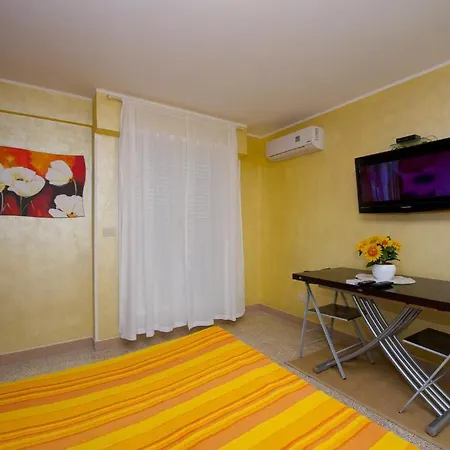 Pensjonat Affittacamere Holiday And